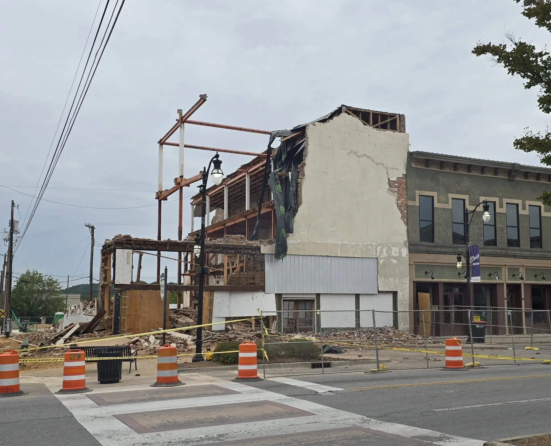 437 Broad Street, Gadsden. Picture by Kay Moore.